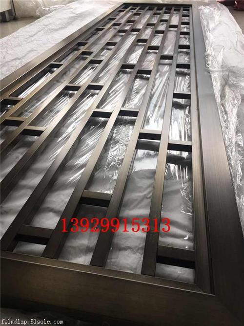 酒店镀铜不锈钢屏风金属隔断批量订购指南 工厂价格与设计诚意